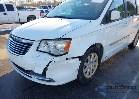 2014 Chrysler Town & Country Touring z USA, uszkodzony, nr VIN 2C4RC1BG4ER204523